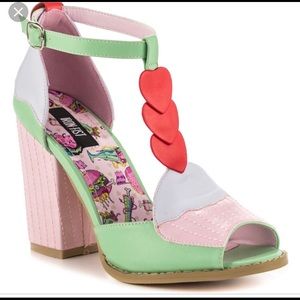 Cupcake shoes NEW heels cake